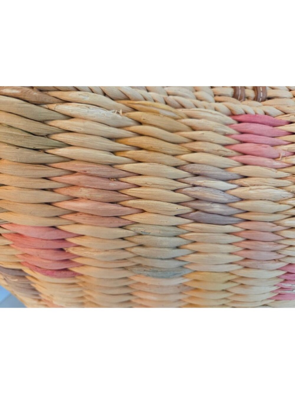 VTG Rare Woven Straw Basket Bag Hand Crafted Wooden Handles Boho Pastel Mix - Picture 5 of 11